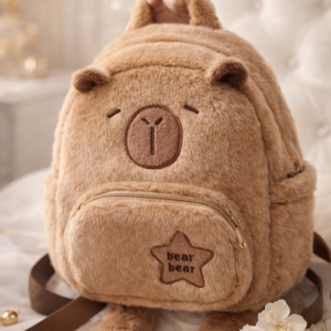 🎒🤎 Mochila Capibara Plush 🤎🎒 ✨ Lleva ternura a donde vayas ✨